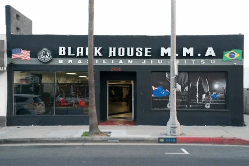 Black House Redondo facility image