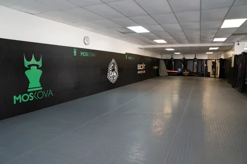 Black House Redondo facility image