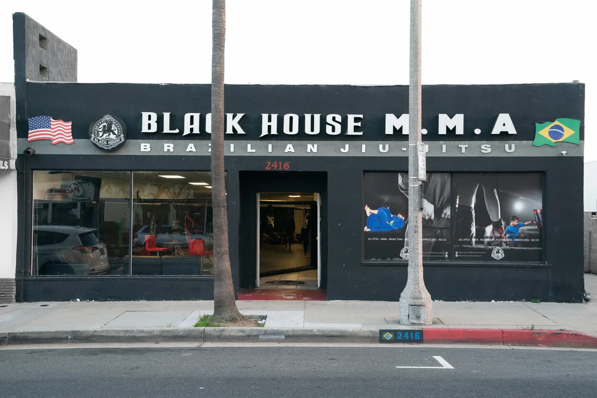 Black House Redondo facility image