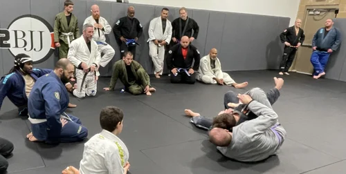 302 BJJ facility image