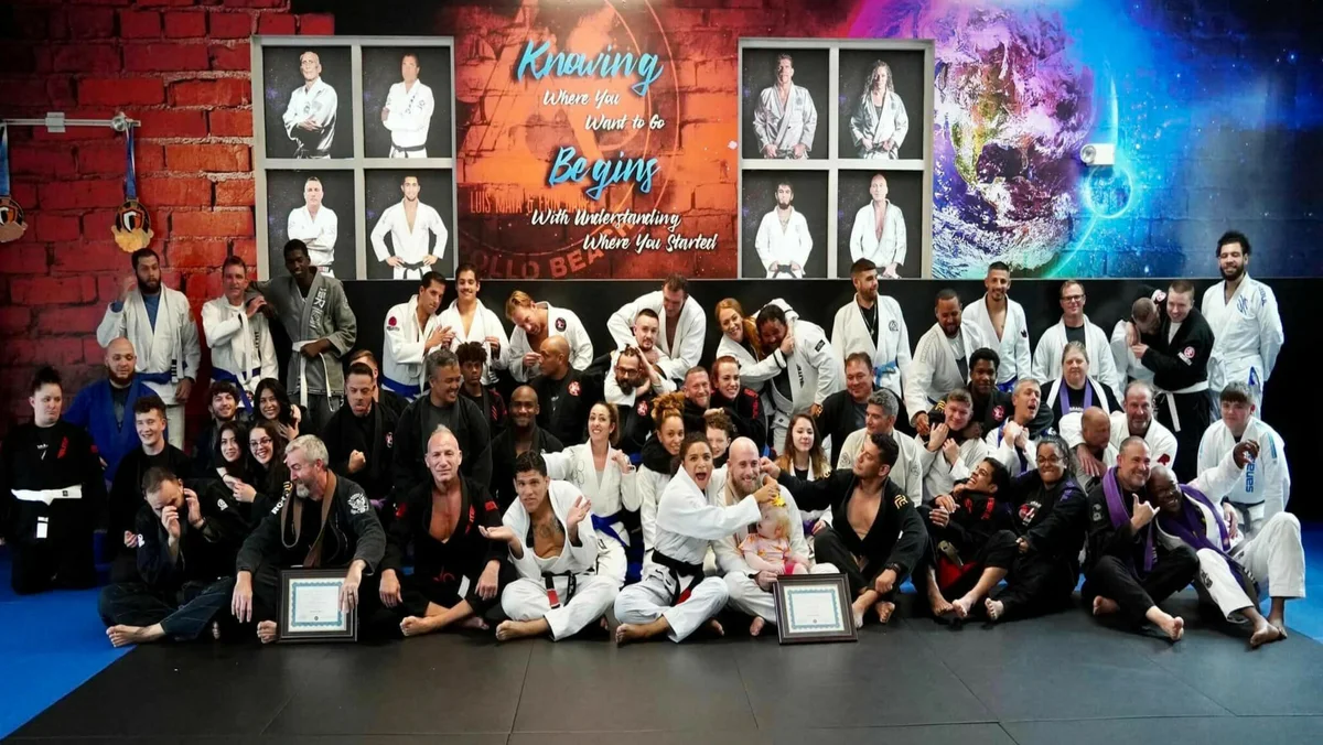 Gracie Apollo Beach facility image