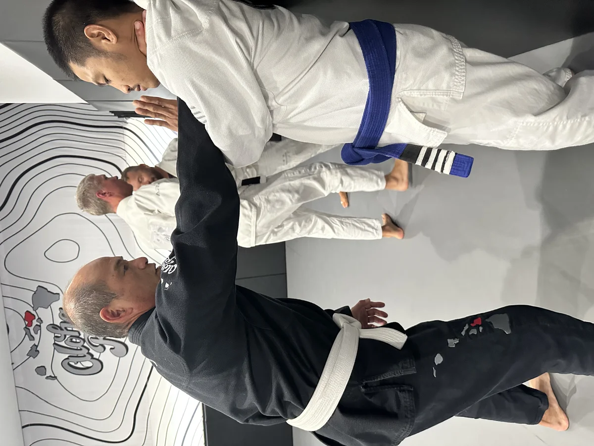 Aloha Roll Academy facility image