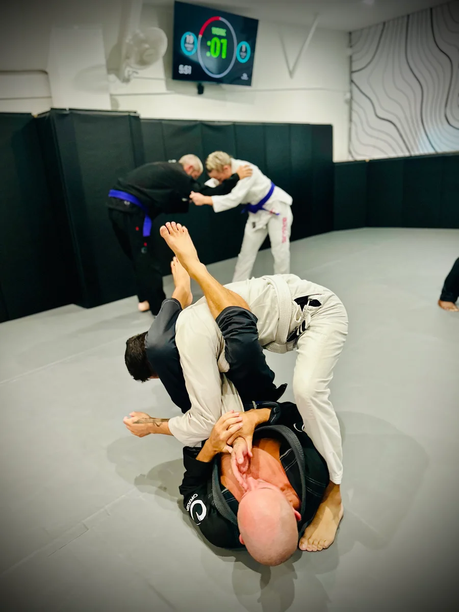 Aloha Roll Academy facility image