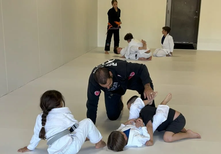 Checkmat Lake Zurich facility image