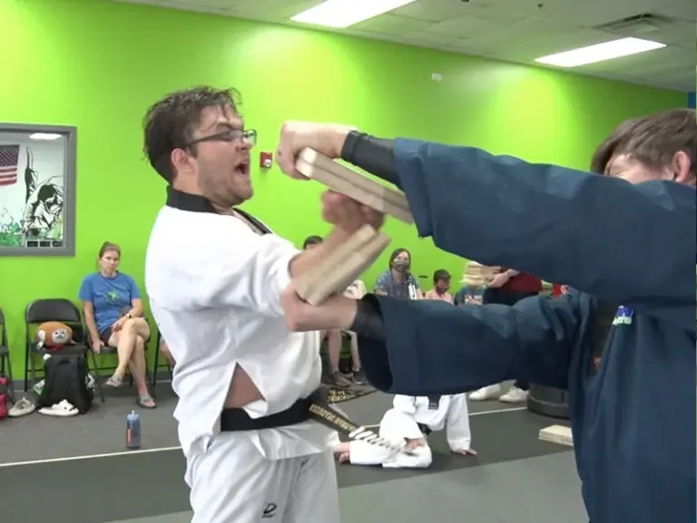Mundelein's Best Martial Arts SCHOOL (ACTION Martial Arts Mundelein) facility image
