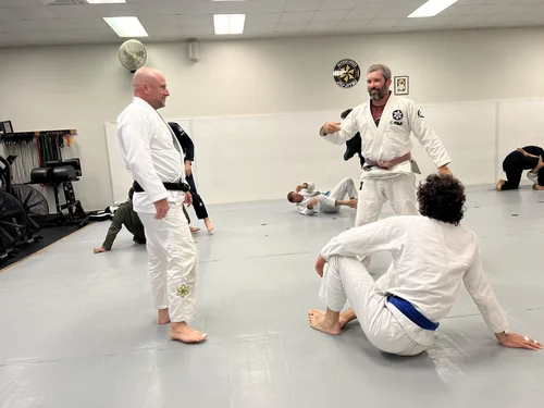 Momentum Fitness & Jiu Jitsu facility image