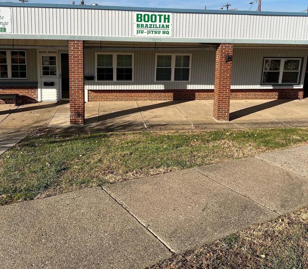 Booth Brazilian Jiu-Jitsu facility image