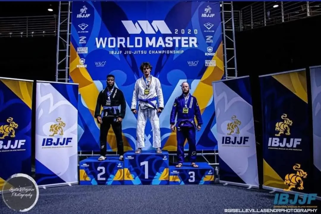 Gracie 717 North facility image