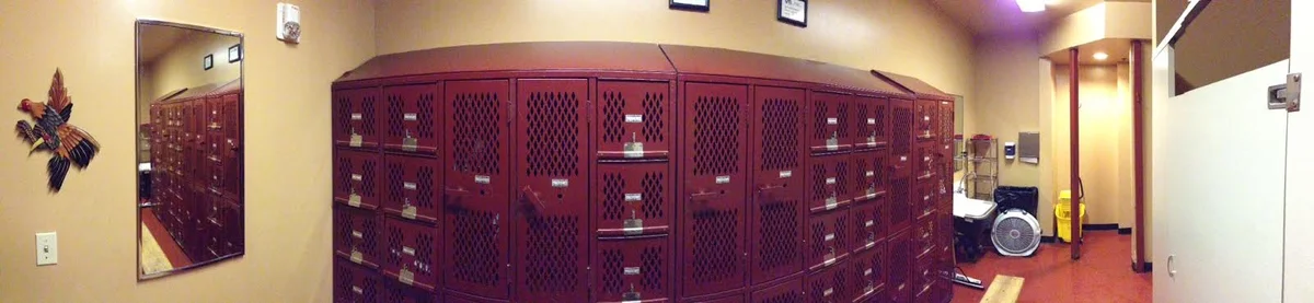 IVAN SALAVERRY MMA facility image