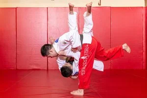 IVAN SALAVERRY MMA facility image